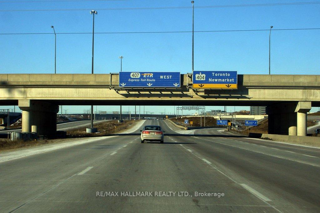 Photo 37 of 9 Blackcomb Gate, Markham, Milliken Mills West — HOMEH