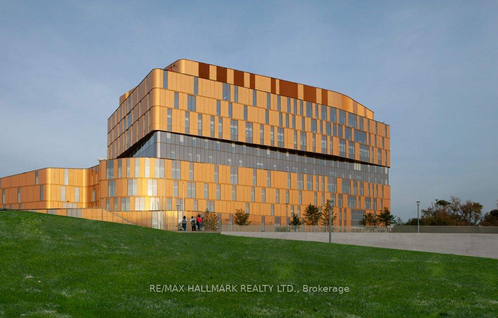 Photo 38 of 9 Blackcomb Gate, Markham, Milliken Mills West — HOMEH