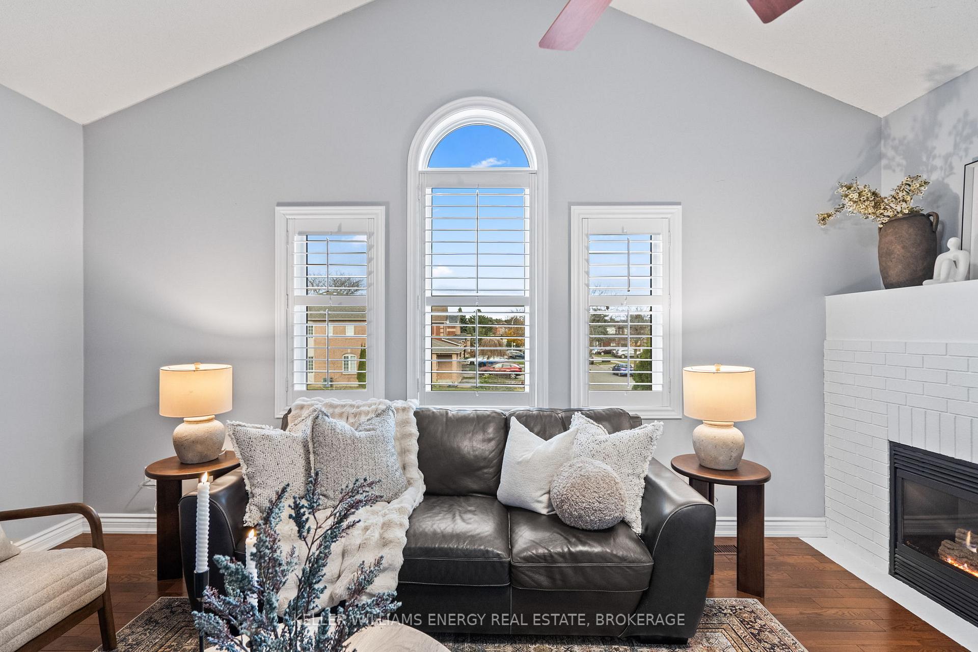 Photo 18 of 14 Steele Valley Court, Whitby, Rolling Acres — HOMEH