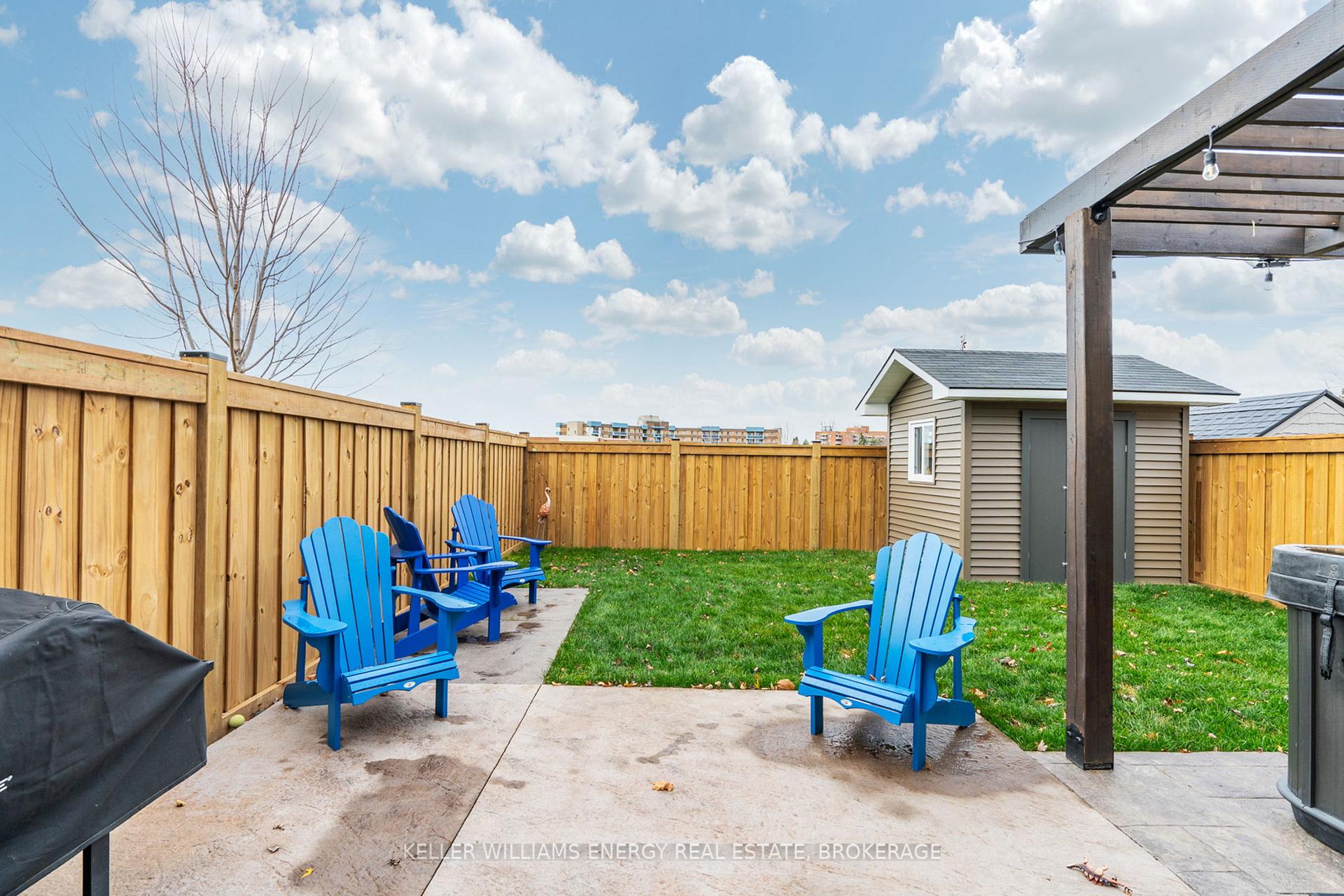 Photo 38 of 14 Steele Valley Court, Whitby, Rolling Acres — HOMEH