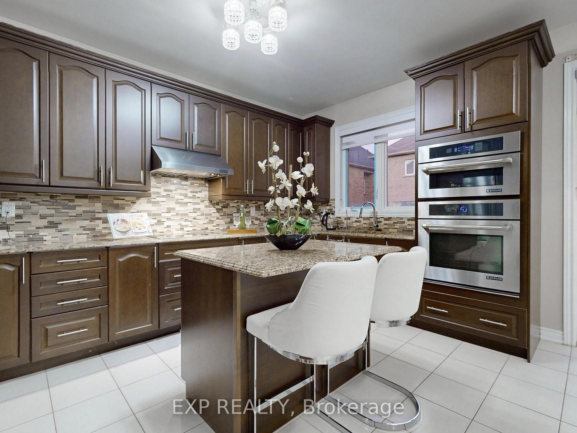 Photo 31 of 5 Ricardo Road, Brampton, Vales of Castlemore — HOMEH
