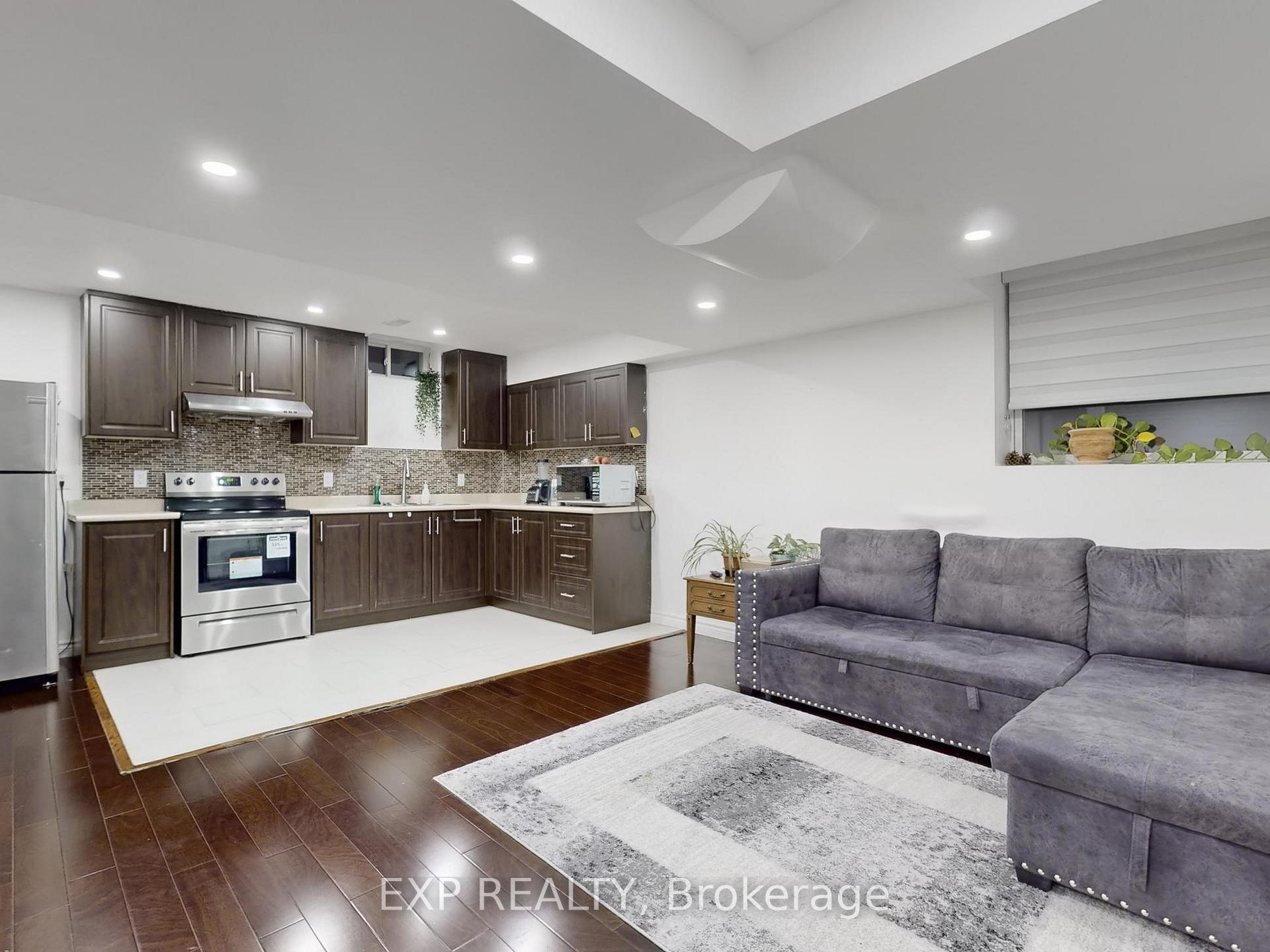 Photo 26 of 5 Ricardo Road, Brampton, Vales of Castlemore — HOMEH