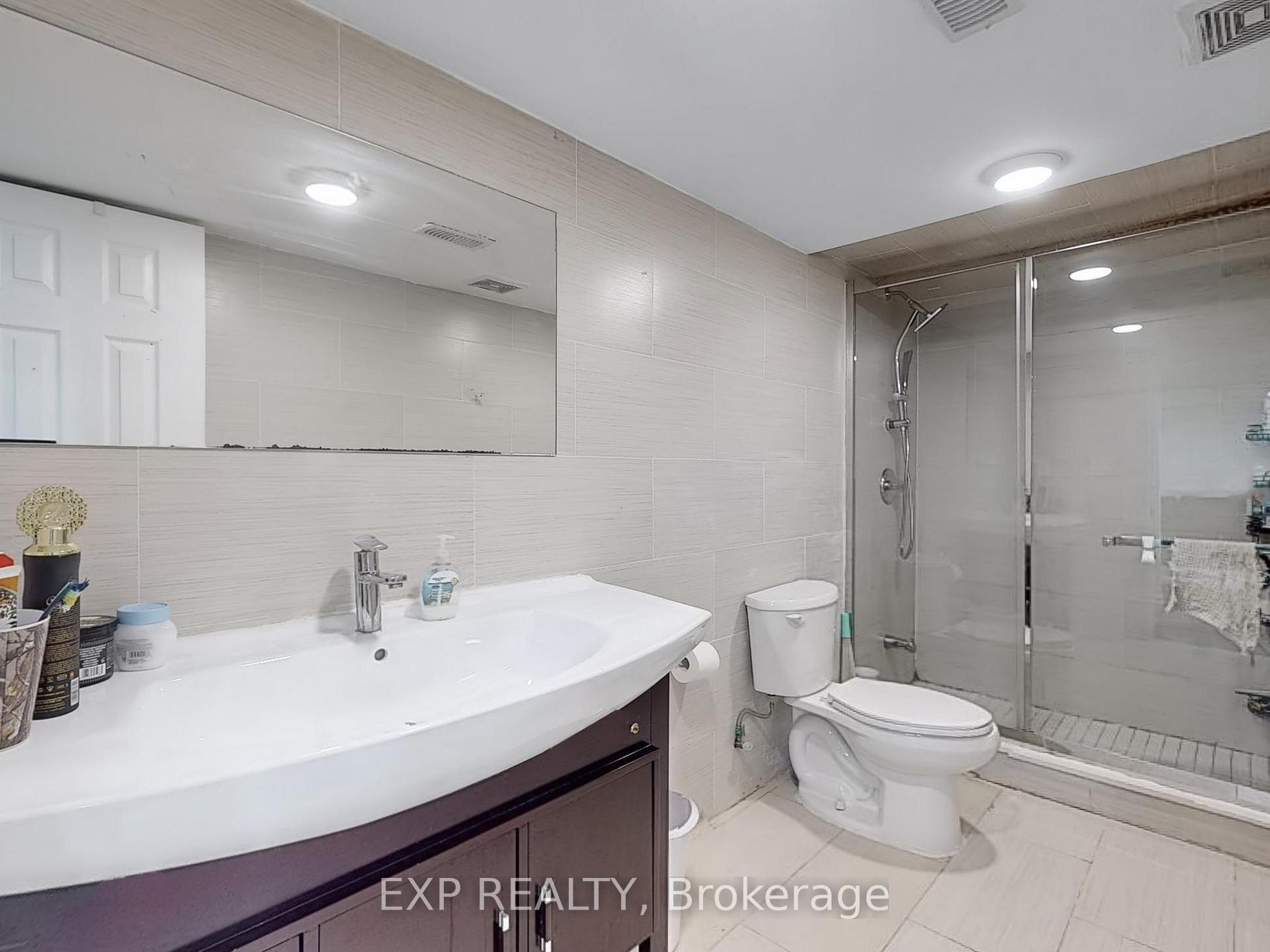 Photo 34 of 5 Ricardo Road, Brampton, Vales of Castlemore — HOMEH