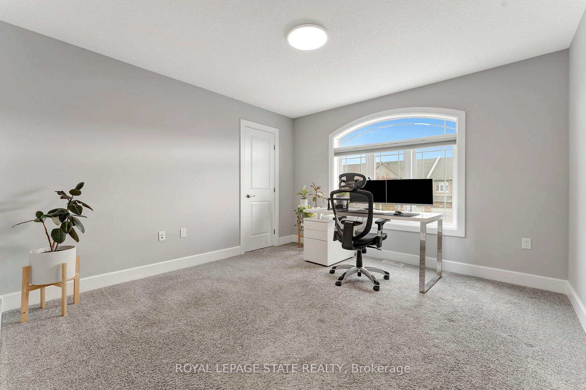 Photo 24 of 44 Fairgrounds Drive, Hamilton, Binbrook — HOMEH