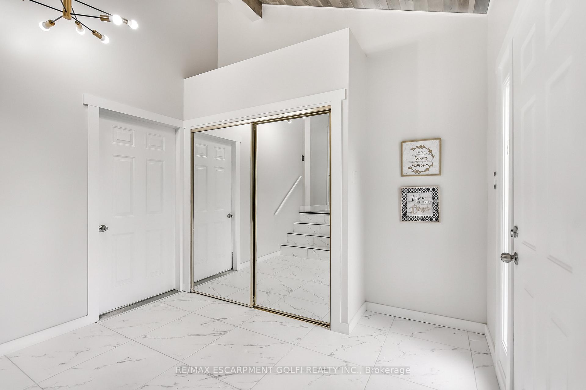 Photo 4 of 322 Jones Road, Hamilton, Stoney Creek Industrial — HOMEH