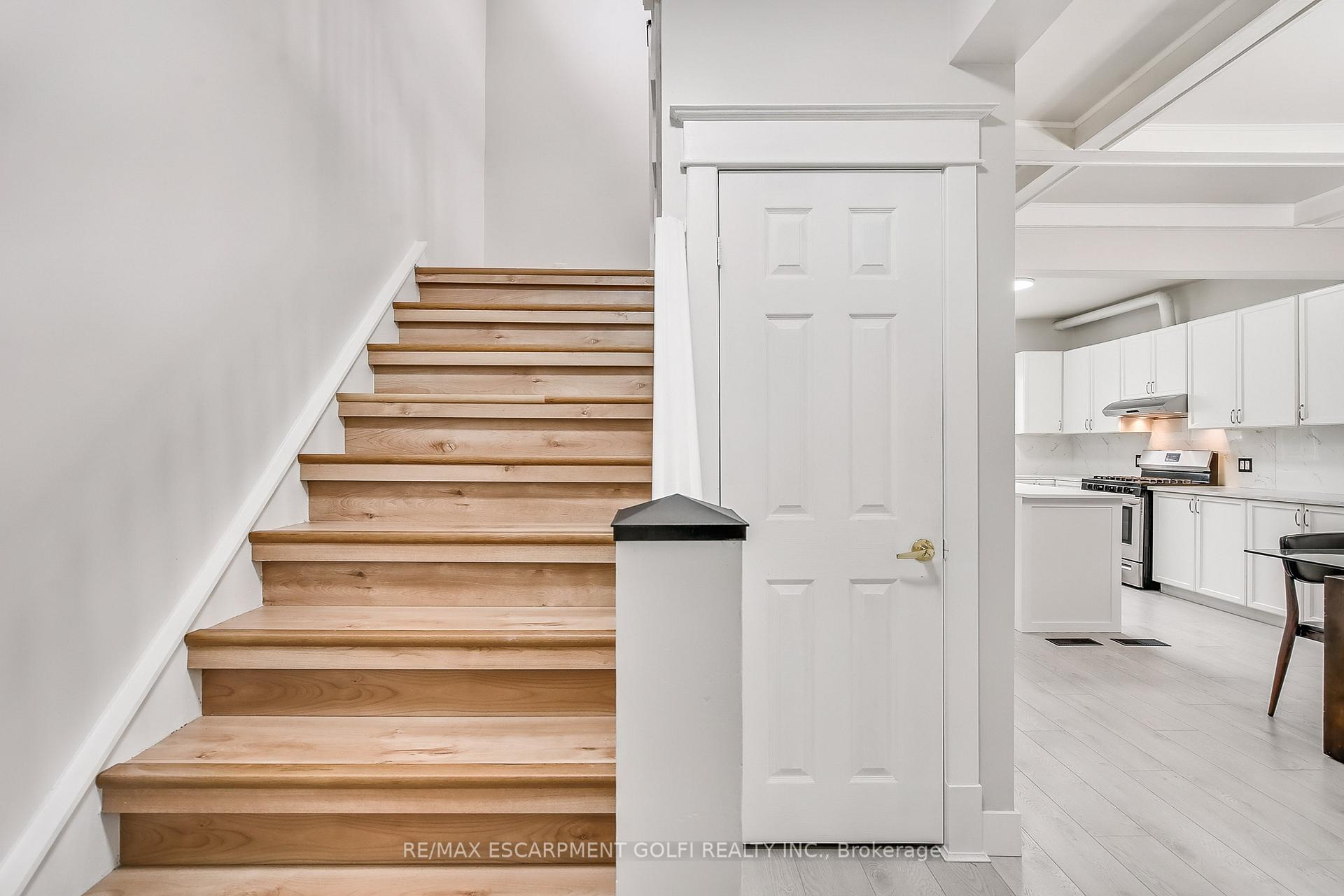 Photo 14 of 322 Jones Road, Hamilton, Stoney Creek Industrial — HOMEH