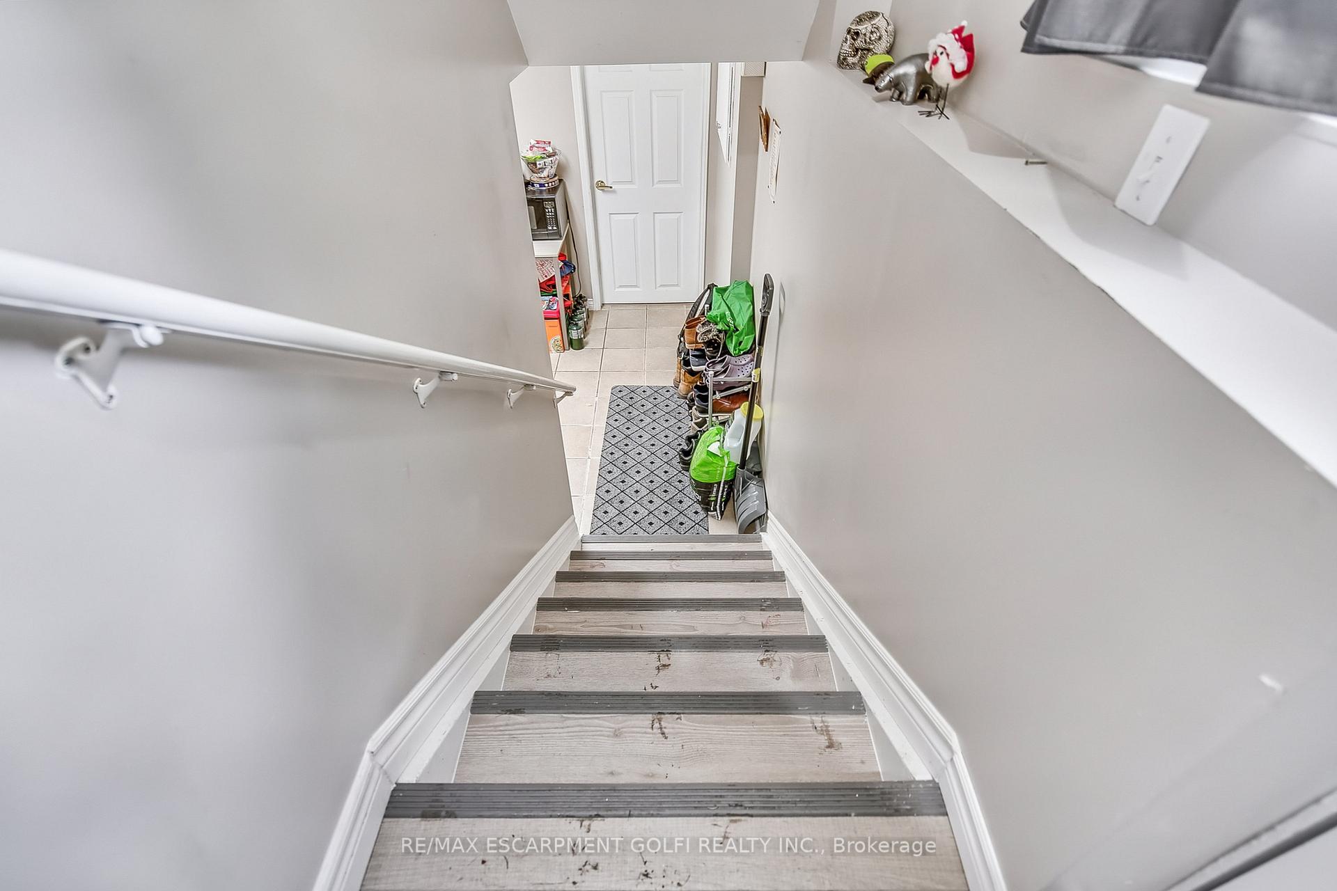 Photo 21 of 322 Jones Road, Hamilton, Stoney Creek Industrial — HOMEH