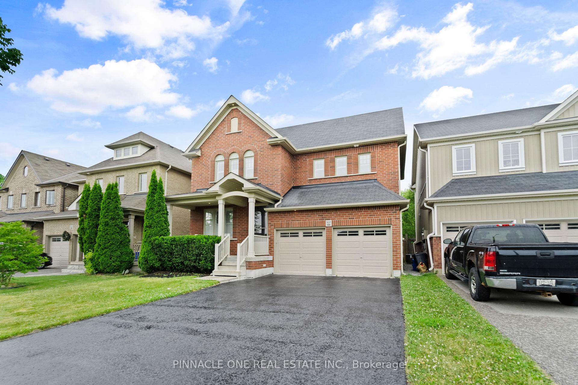 Photo 4 of 307 Boswell Drive, Clarington, Bowmanville — HOMEH