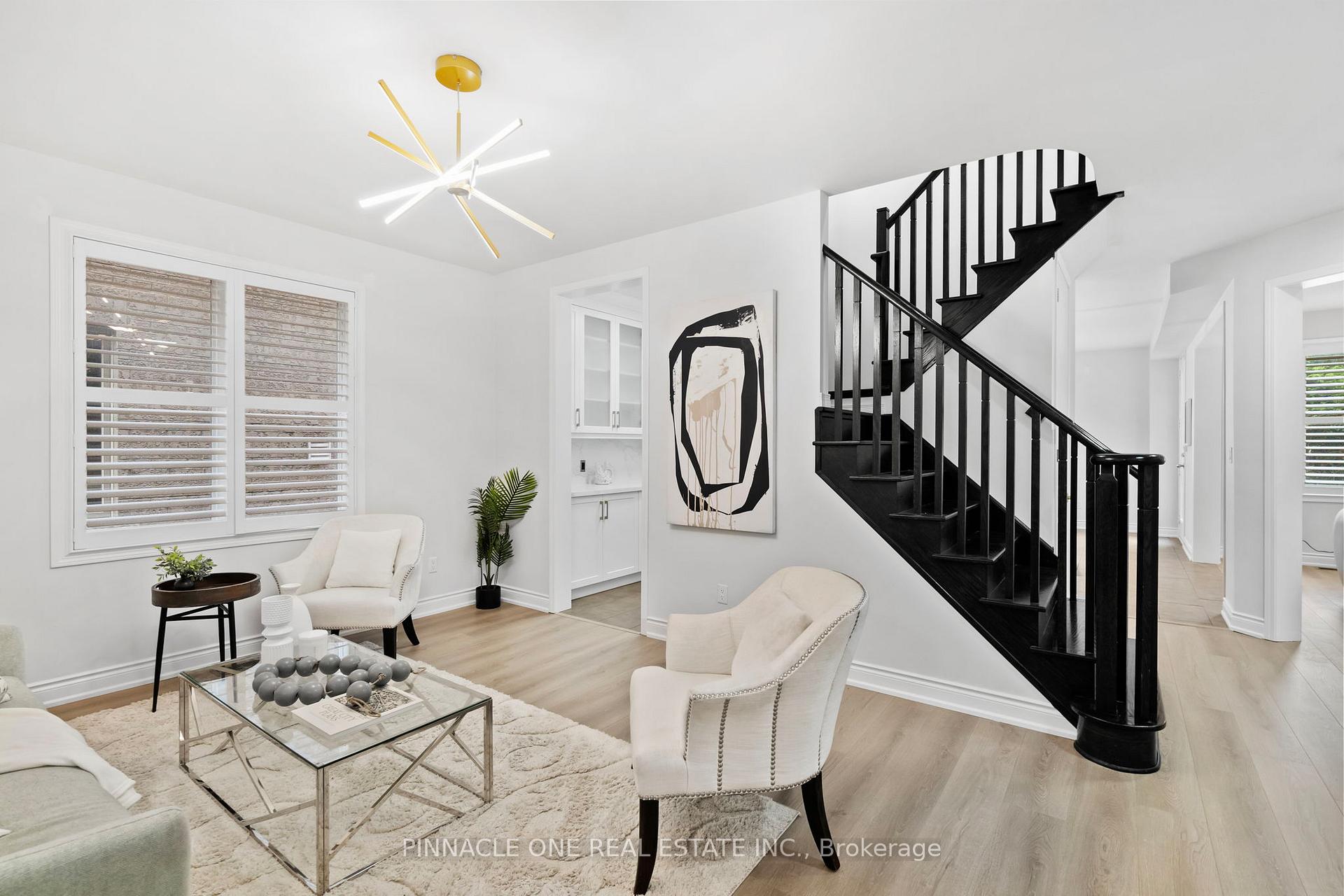 Photo 7 of 307 Boswell Drive, Clarington, Bowmanville — HOMEH