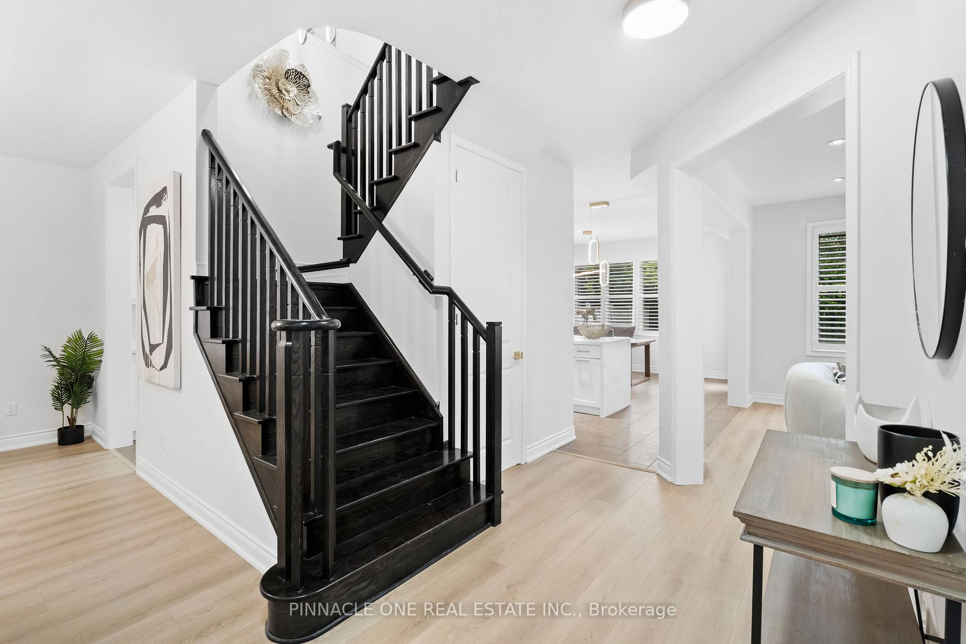 Photo 9 of 307 Boswell Drive, Clarington, Bowmanville — HOMEH