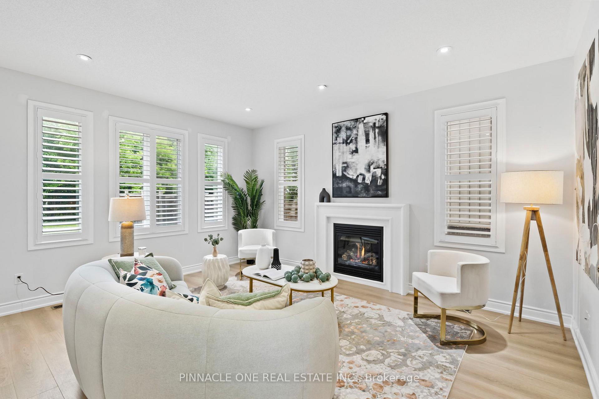 Photo 15 of 307 Boswell Drive, Clarington, Bowmanville — HOMEH
