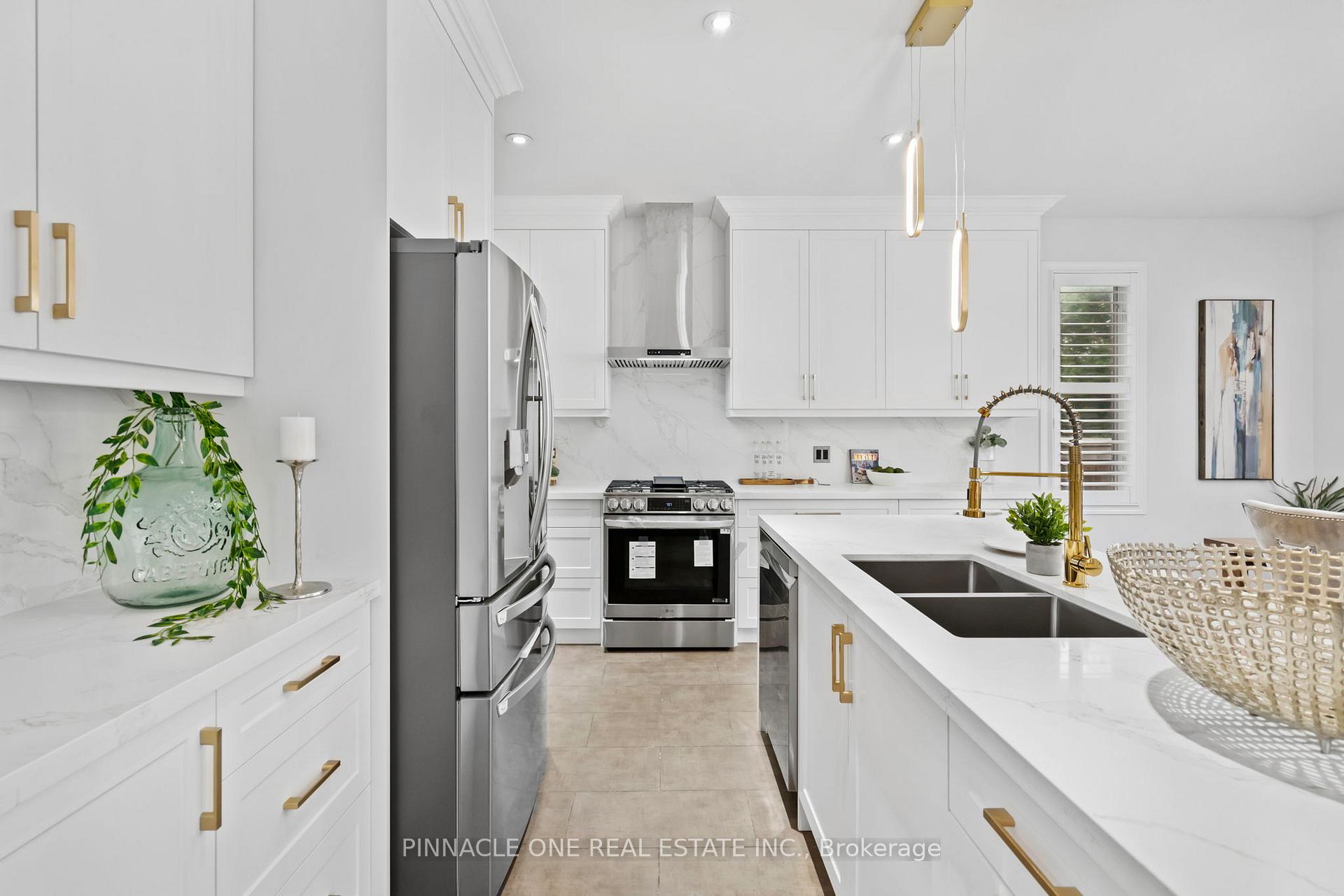Photo 32 of 307 Boswell Drive, Clarington, Bowmanville — HOMEH