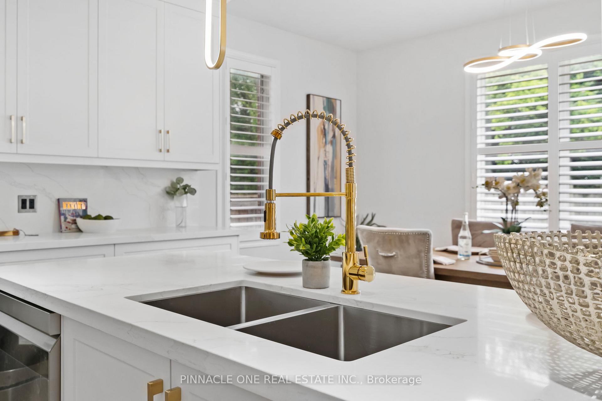 Photo 16 of 307 Boswell Drive, Clarington, Bowmanville — HOMEH