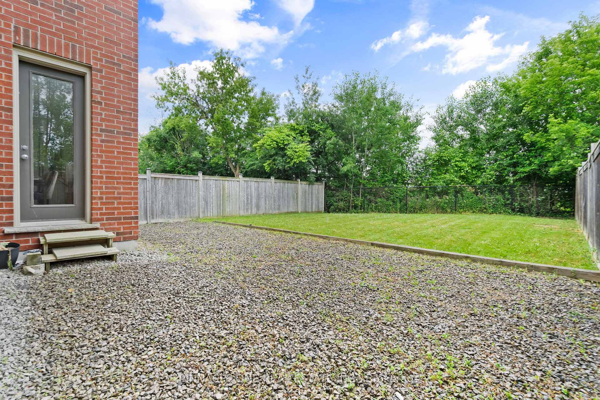 Photo 31 of 307 Boswell Drive, Clarington, Bowmanville — HOMEH