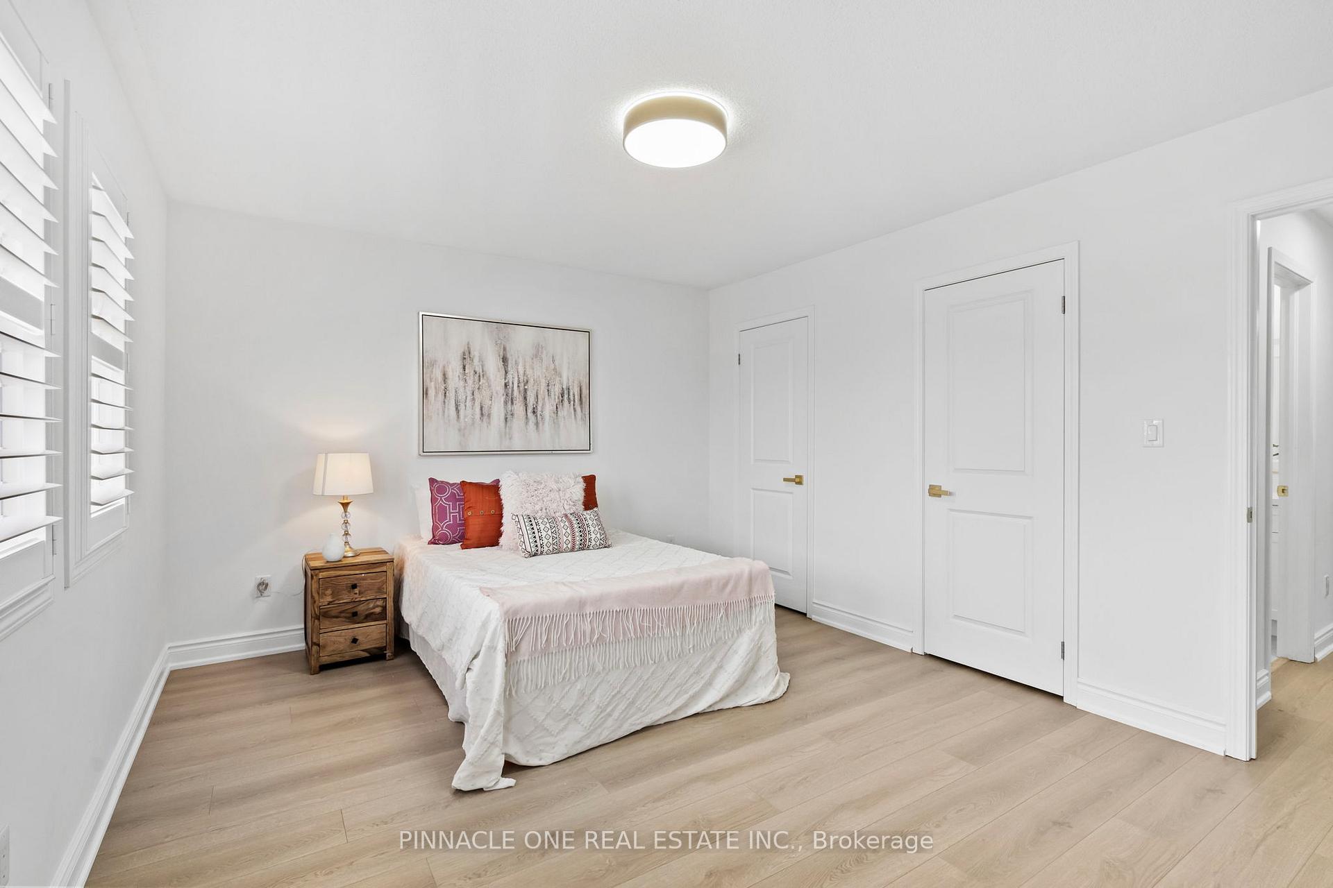 Photo 18 of 307 Boswell Drive, Clarington, Bowmanville — HOMEH