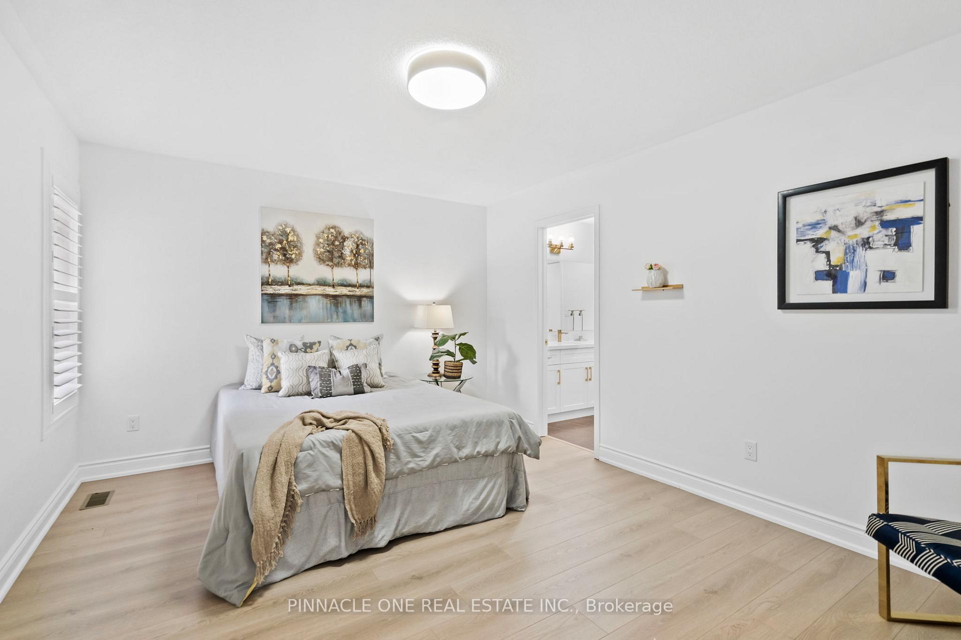 Photo 35 of 307 Boswell Drive, Clarington, Bowmanville — HOMEH