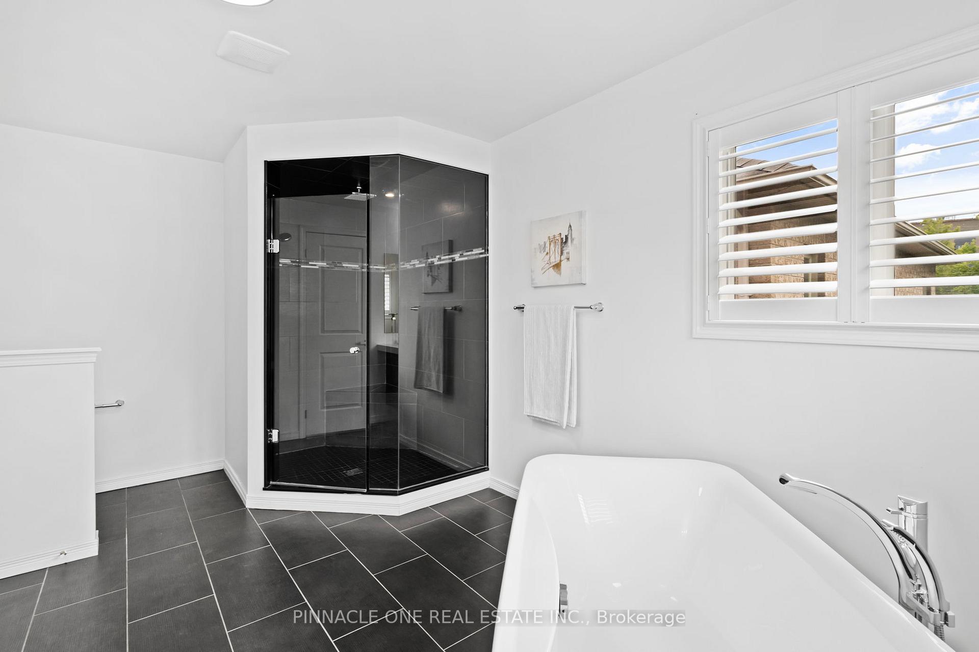Photo 47 of 307 Boswell Drive, Clarington, Bowmanville — HOMEH