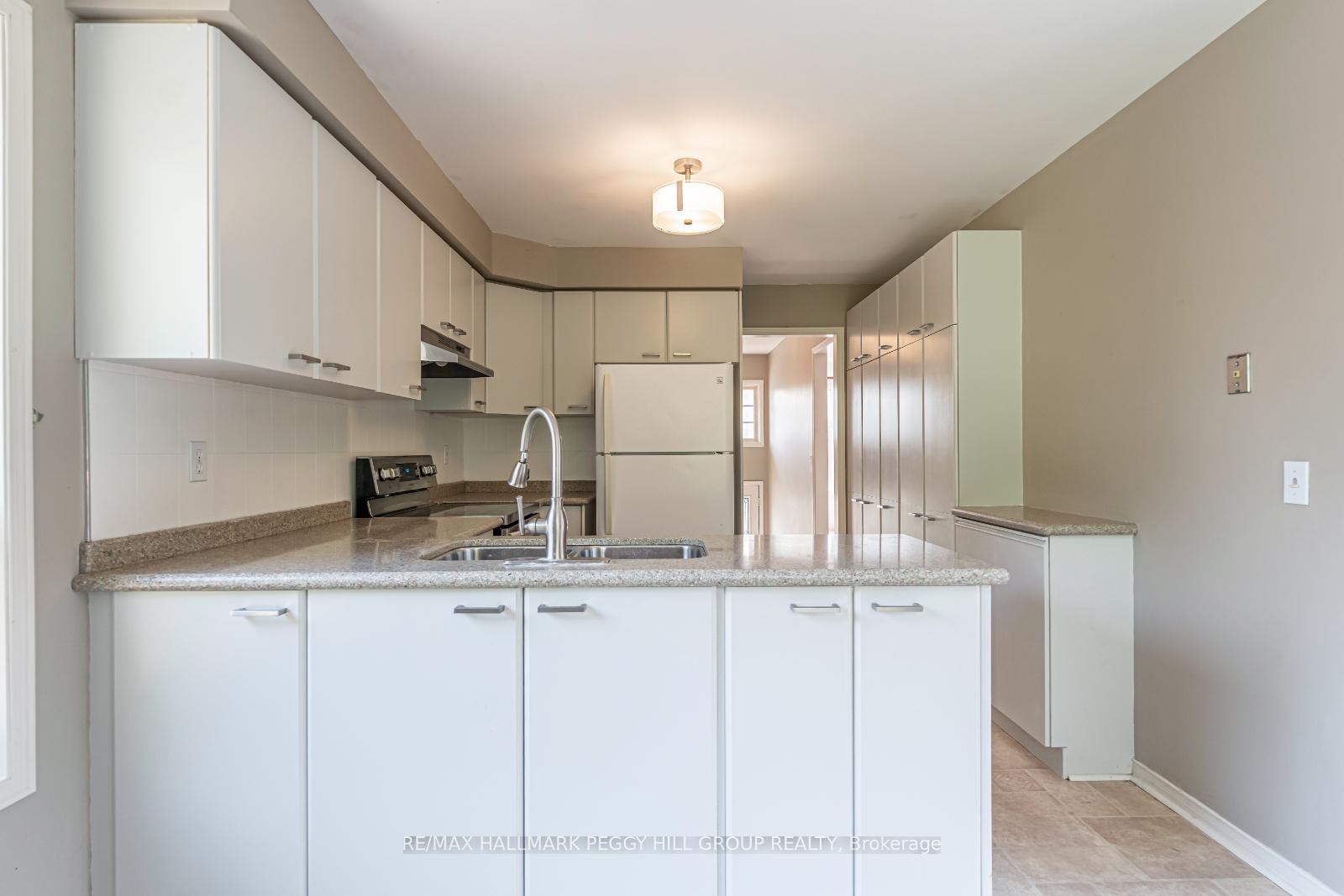 Photo 5 of 20 Frontier Avenue, Orillia — HOMEH