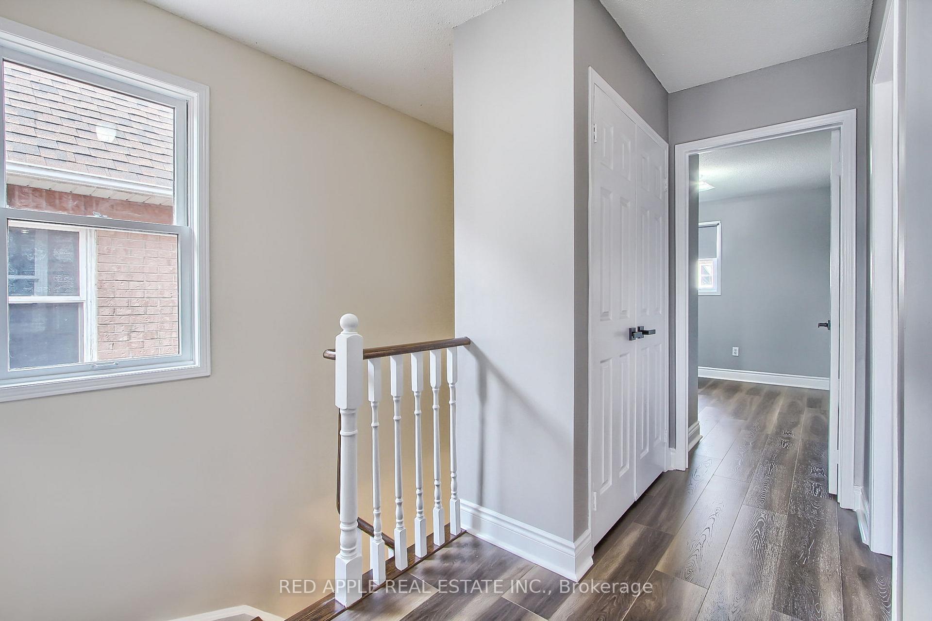 Photo 15 of 61 Amberhill Way, Aurora, Bayview Wellington — HOMEH