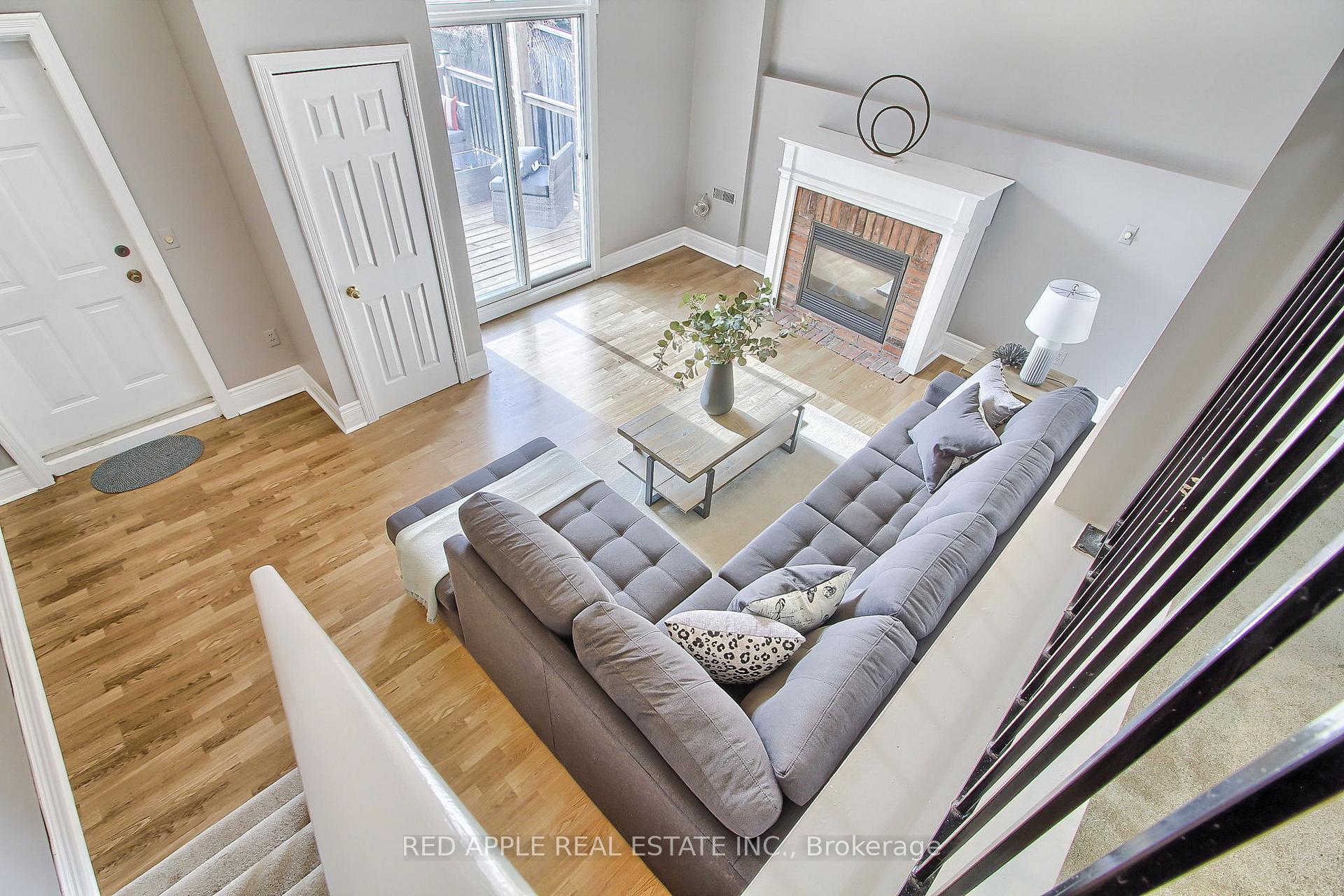 Photo 29 of 61 Amberhill Way, Aurora, Bayview Wellington — HOMEH