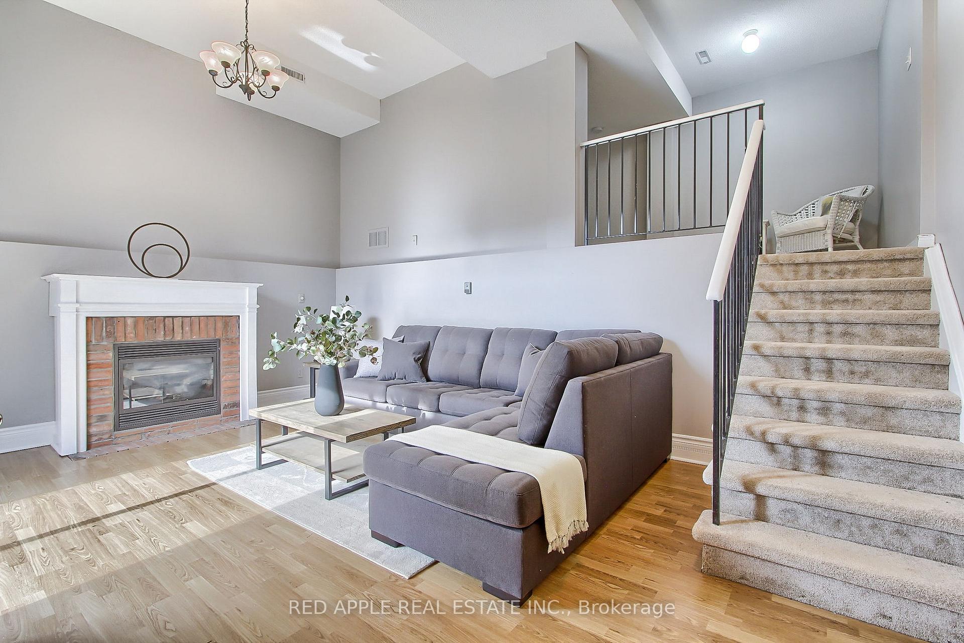 Photo 31 of 61 Amberhill Way, Aurora, Bayview Wellington — HOMEH
