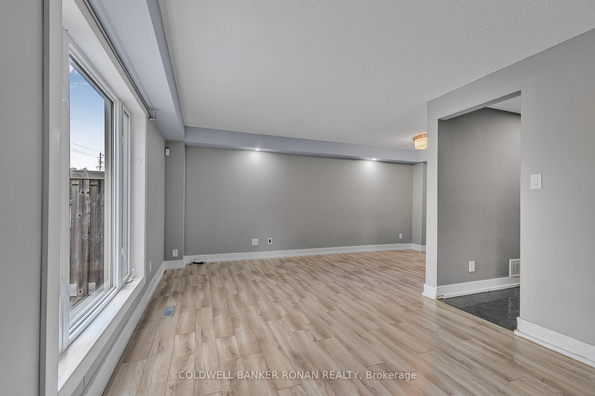 Photo 5 of 11 Fraser Avenue, New Tecumseth, Tottenham — HOMEH