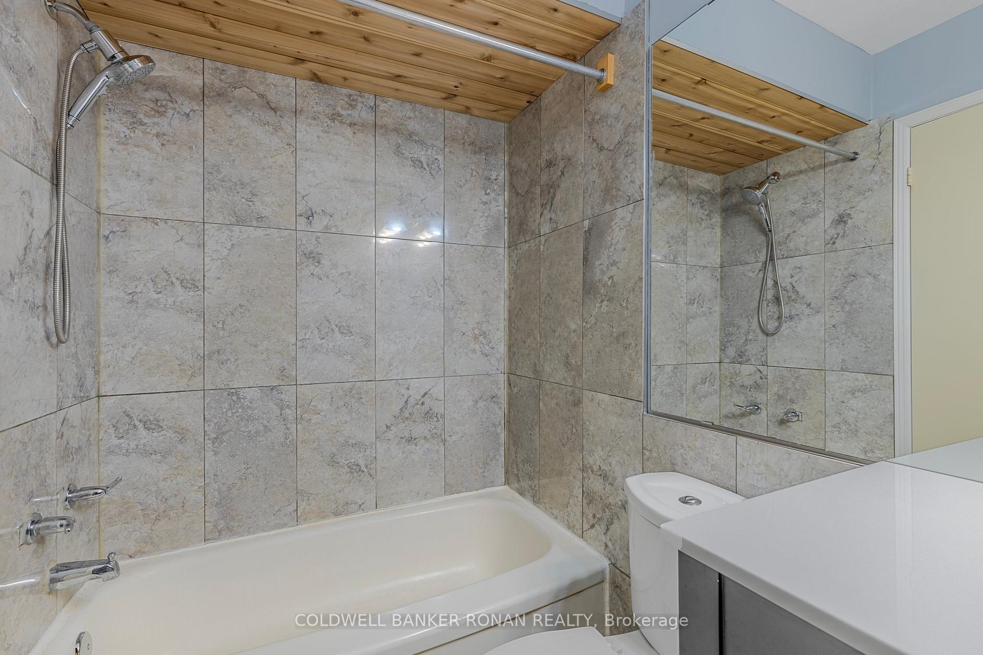 Photo 22 of 11 Fraser Avenue, New Tecumseth, Tottenham — HOMEH