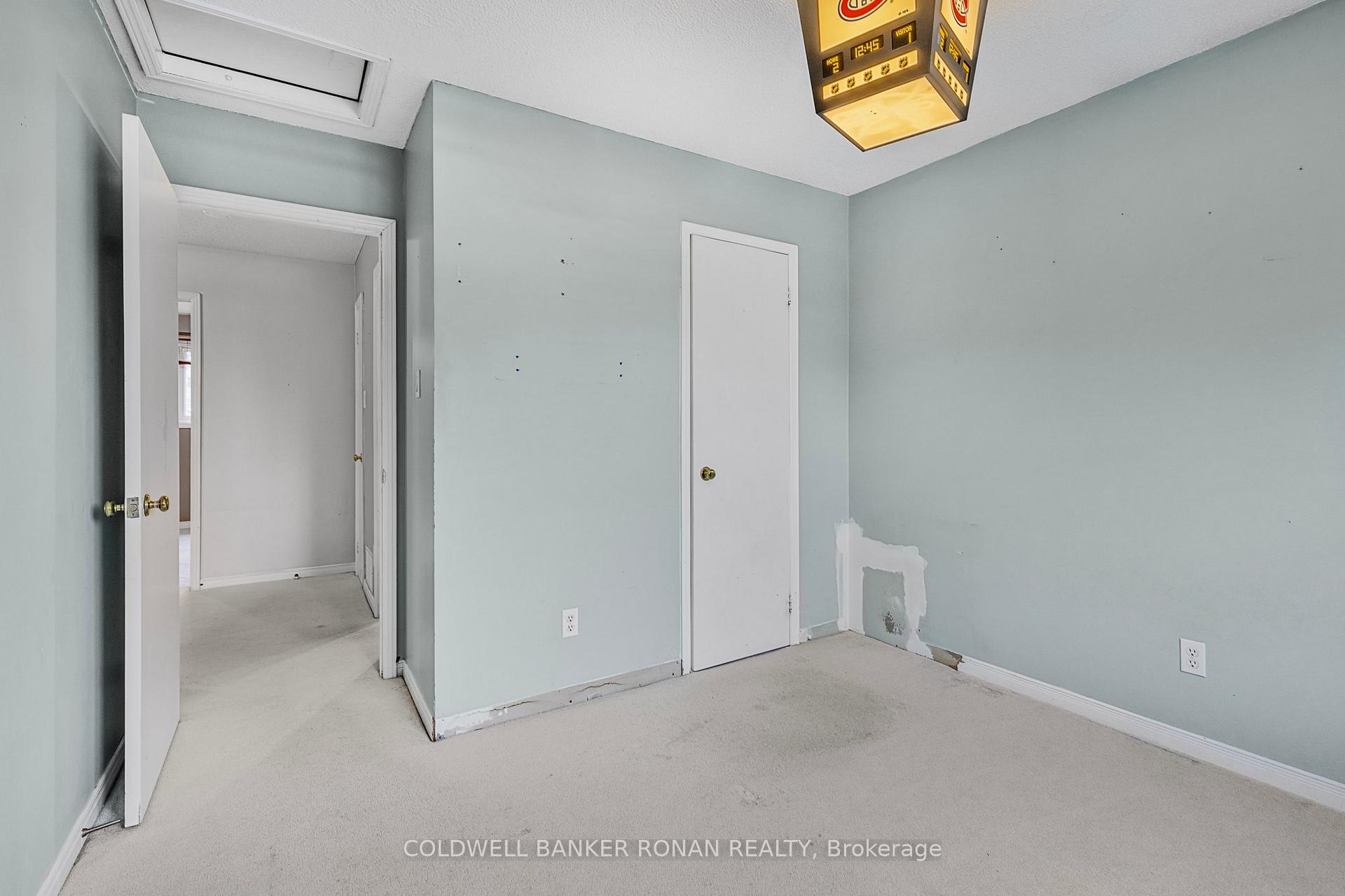 Photo 23 of 11 Fraser Avenue, New Tecumseth, Tottenham — HOMEH