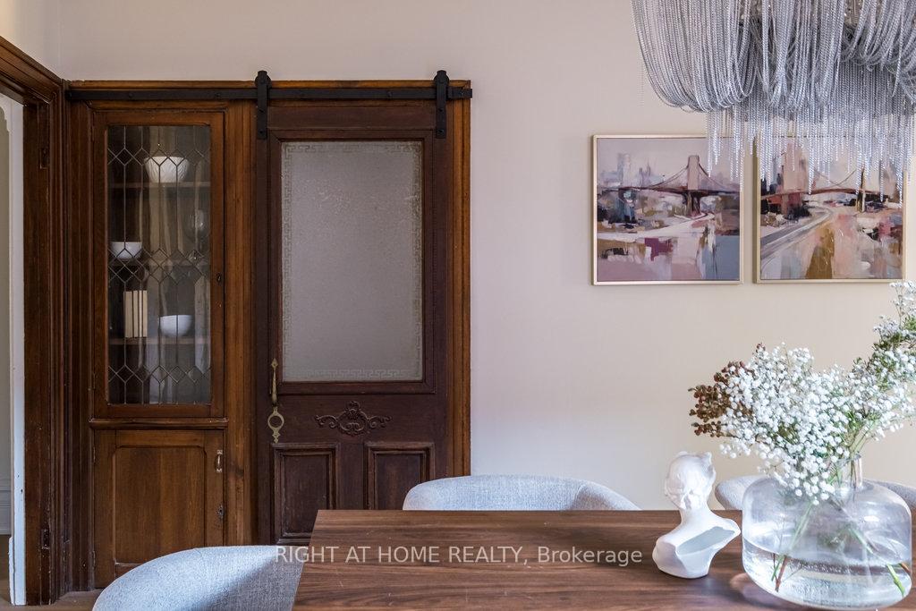 Photo 20 of 109 East Avenue S, Hamilton, Stinson — HOMEH