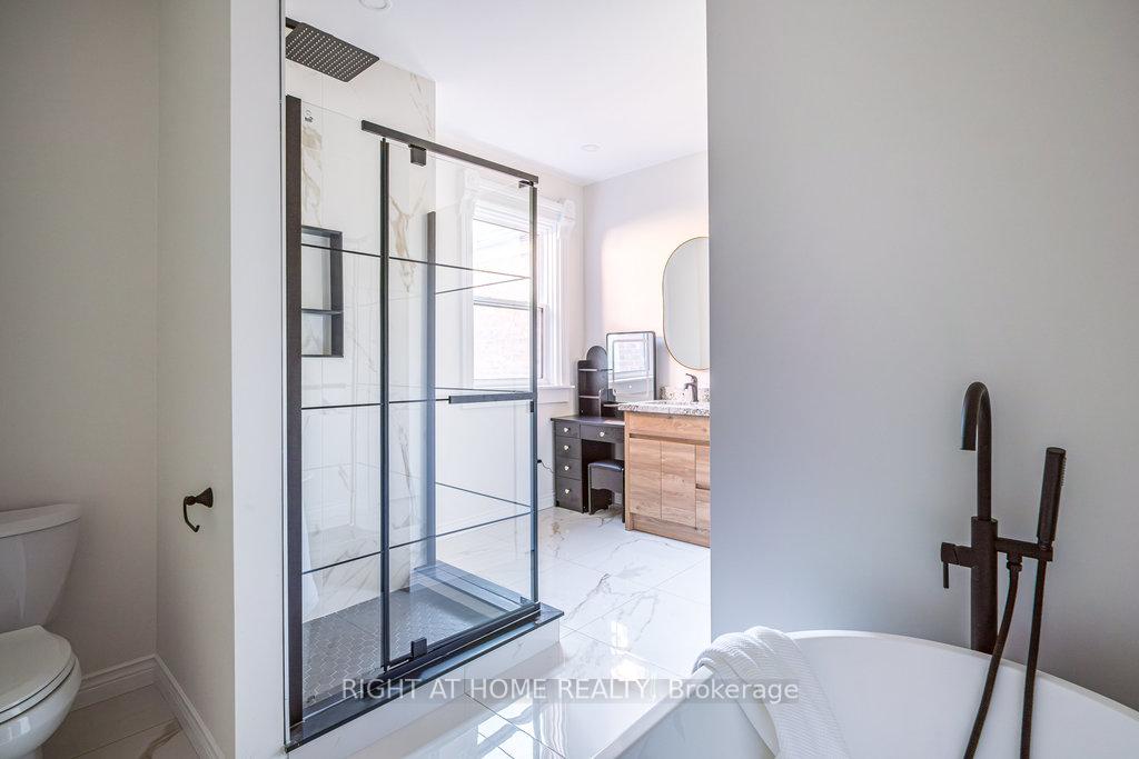 Photo 26 of 109 East Avenue S, Hamilton, Stinson — HOMEH