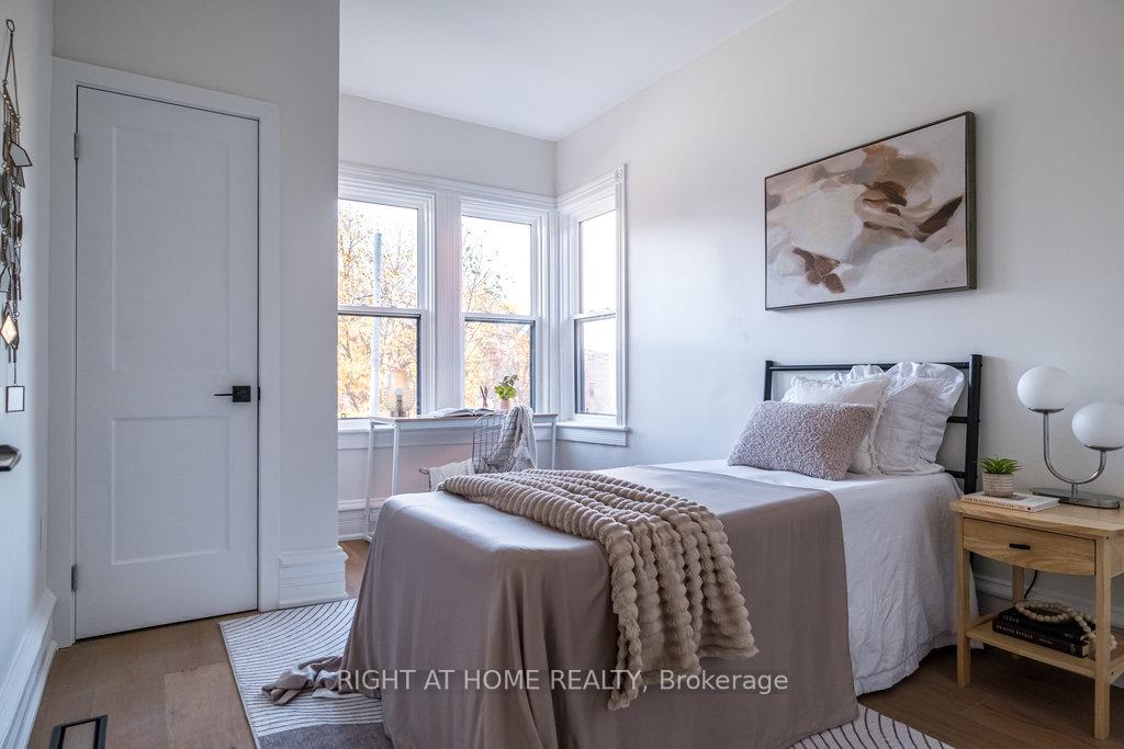 Photo 21 of 109 East Avenue S, Hamilton, Stinson — HOMEH