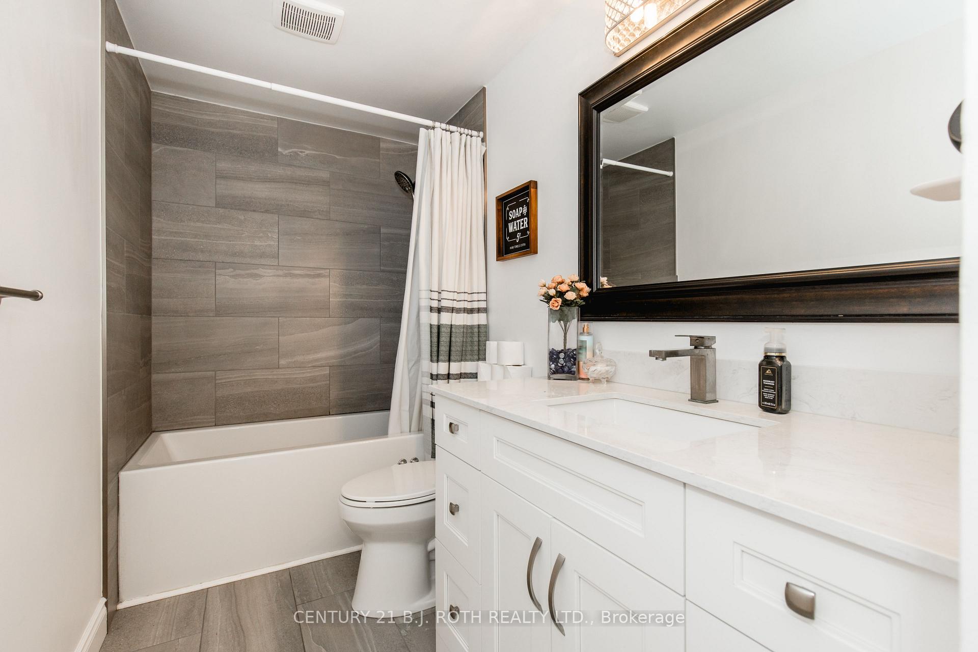 Photo 12 of 24 Christie Crescent, Barrie, Bayfield — HOMEH