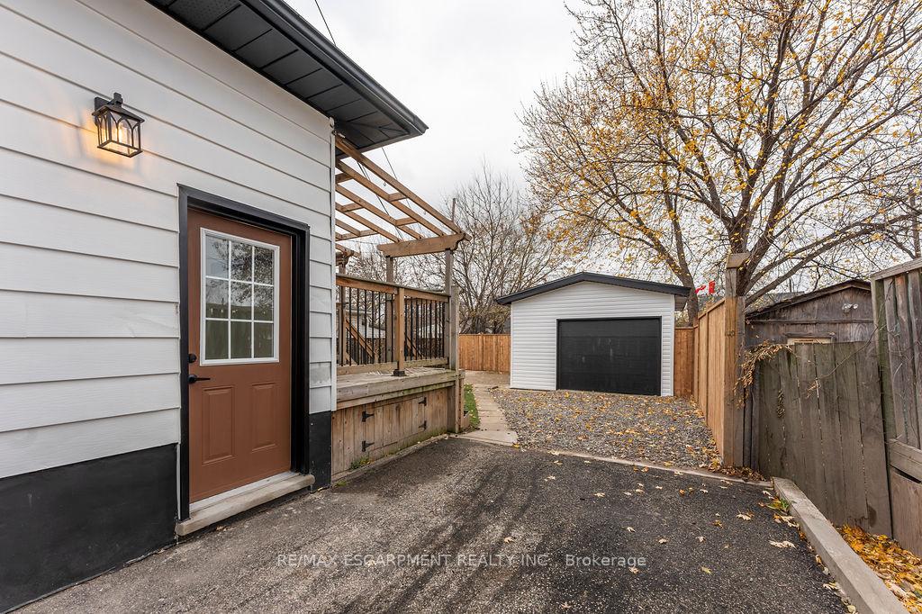 Photo 6 of 295 Glennie Avenue, Hamilton, Normanhurst — HOMEH