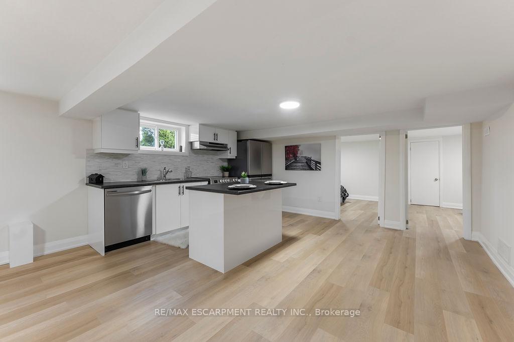Photo 34 of 295 Glennie Avenue, Hamilton, Normanhurst — HOMEH