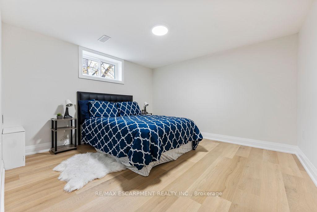 Photo 39 of 295 Glennie Avenue, Hamilton, Normanhurst — HOMEH