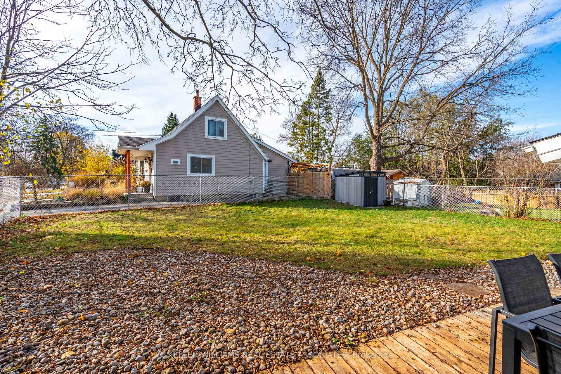 Photo 29 of 113 Pleasant Avenue, Kitchener — HOMEH