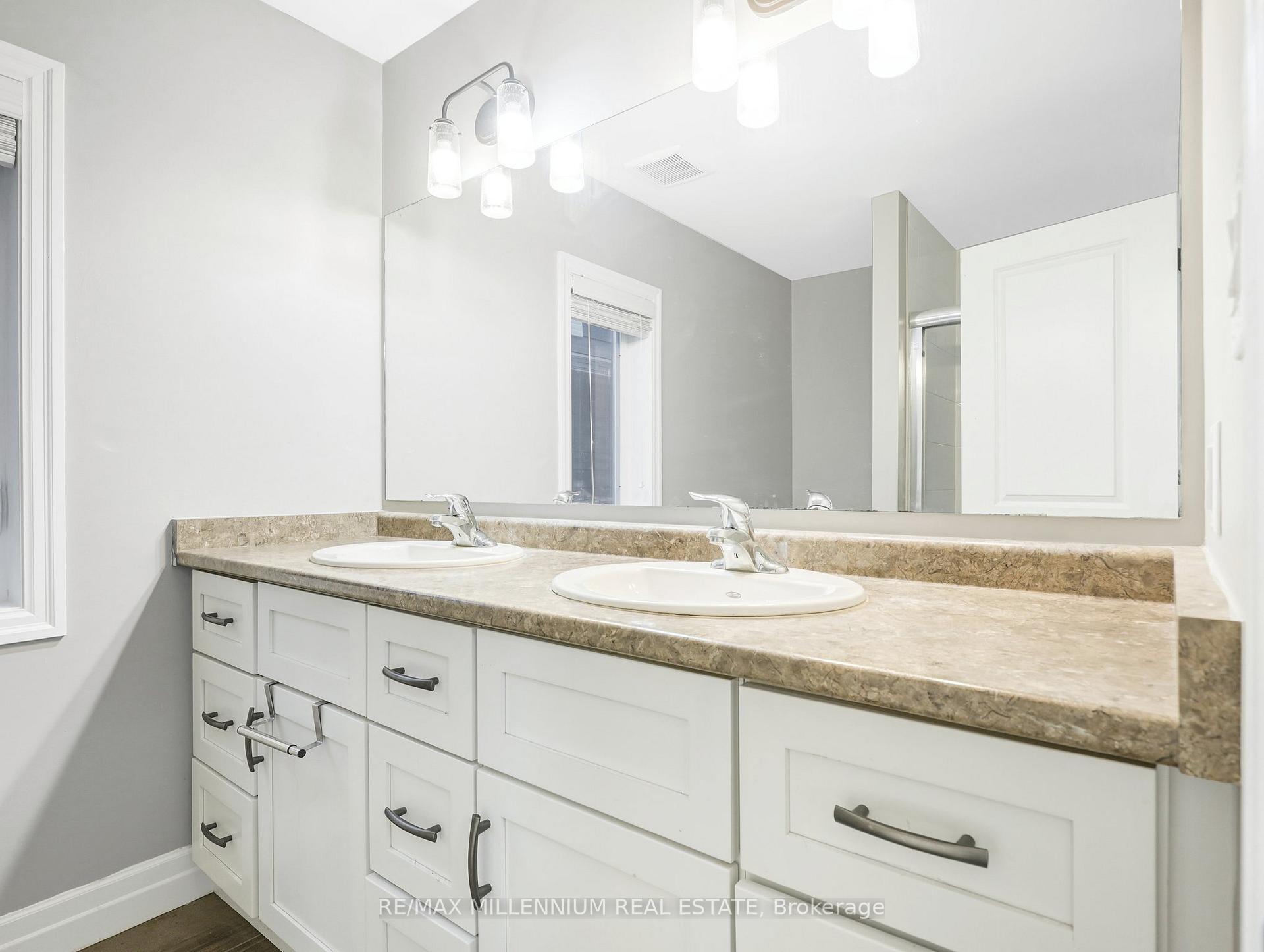 Photo 8 of 156 Hollybrook Trail, Kitchener, Doon South — HOMEH