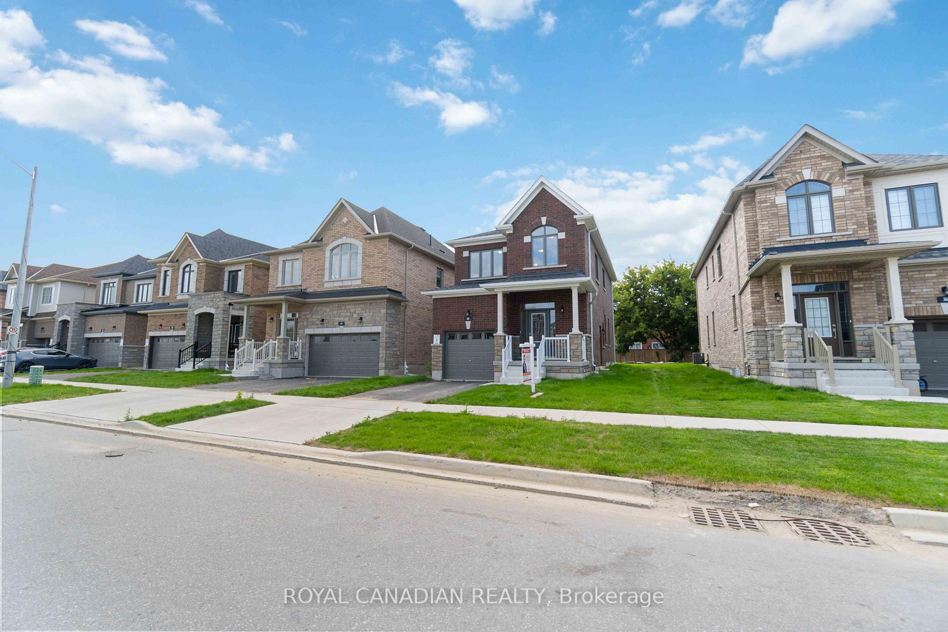 Photo 2 of 40 Lumb Drive, Cambridge — HOMEH