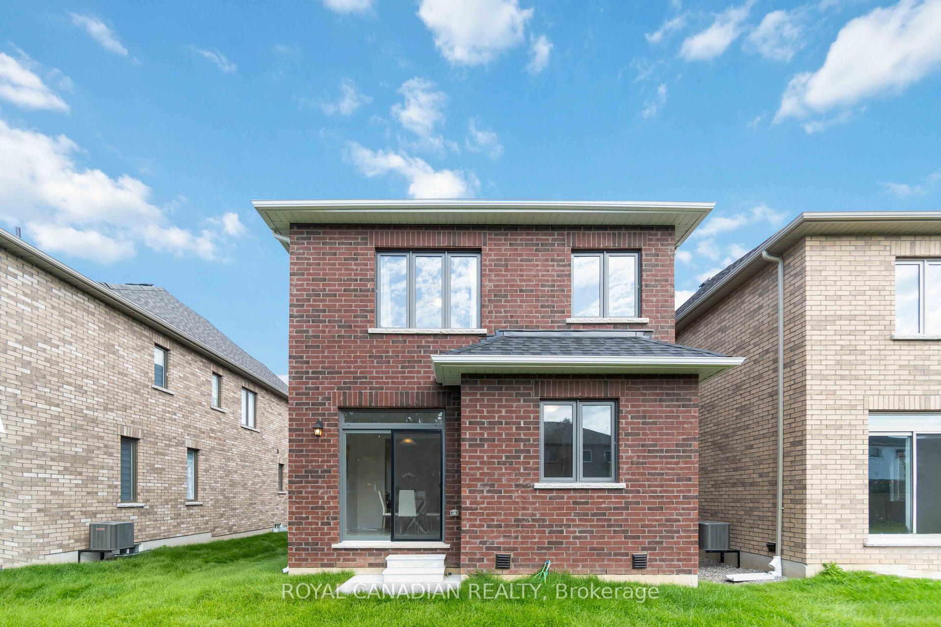 Photo 40 of 40 Lumb Drive, Cambridge — HOMEH