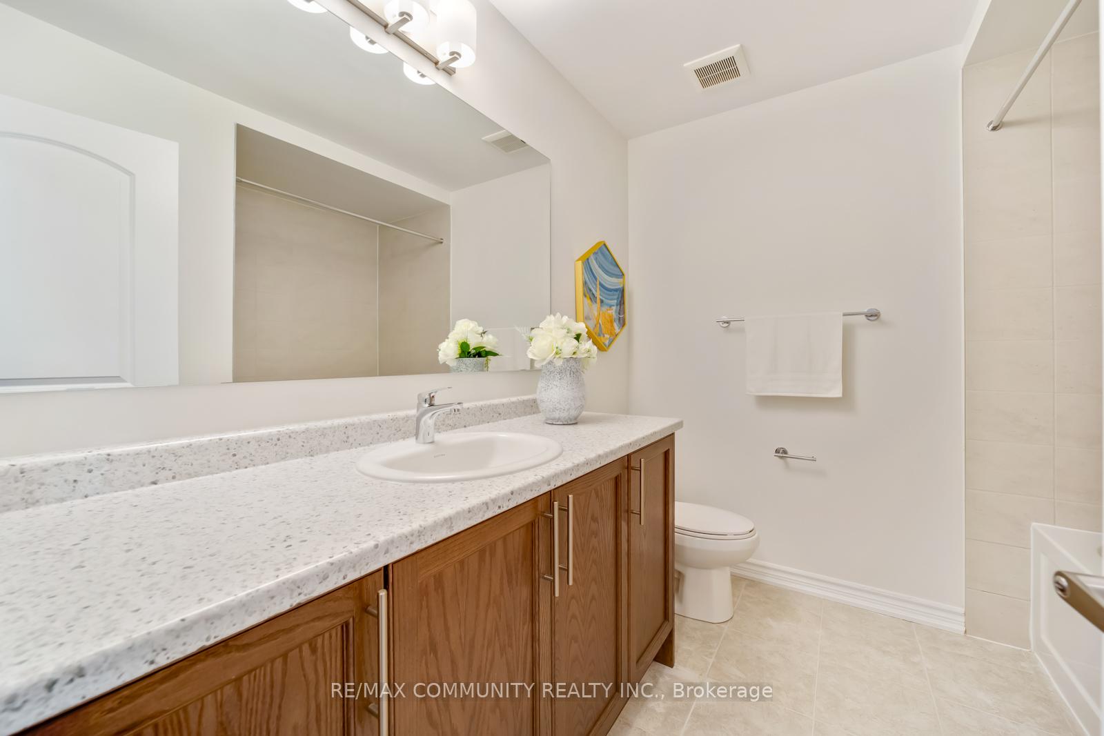 Photo 27 of 1116 Thompson Drive, Oshawa, Kedron — HOMEH