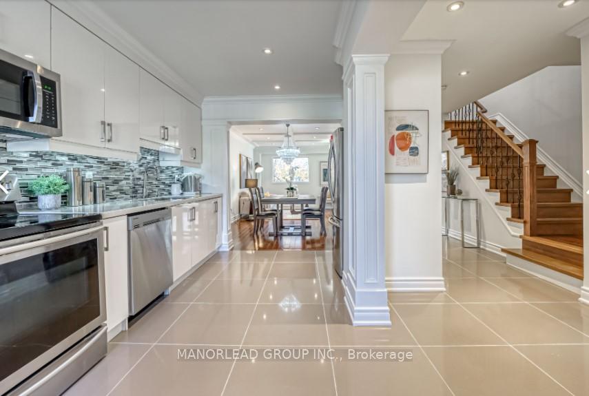 Photo 3 of 40 Michener Crescent, Markham, Raymerville — HOMEH