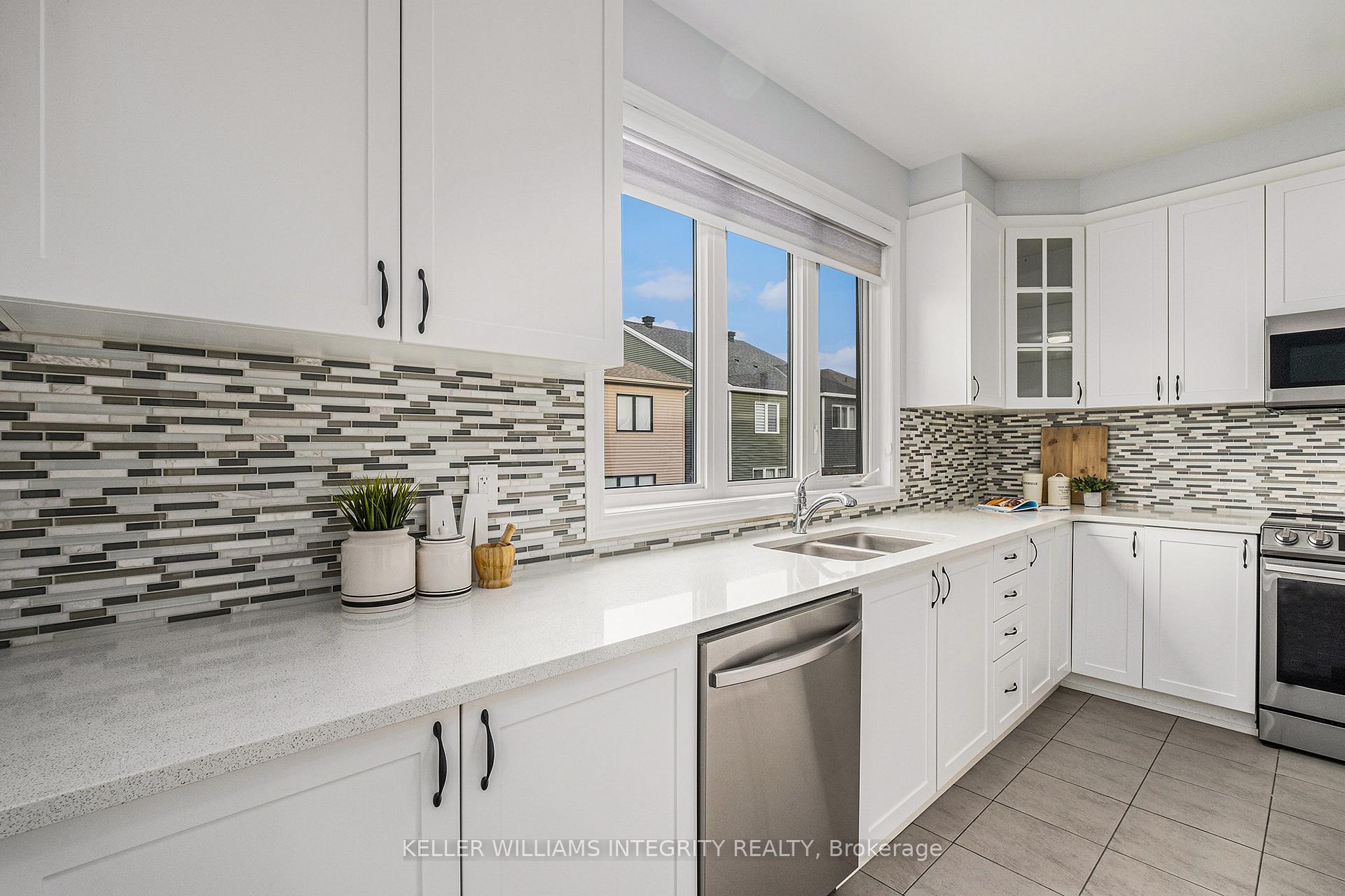 Photo 13 of 614 Rye Grass Way, Ottawa, Barrhaven - Half Moon Bay — HOMEH