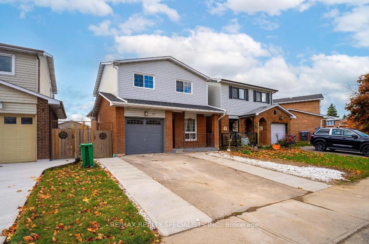 Photo 1 of 67 Winterfold Drive, Brampton, Madoc — HOMEH
