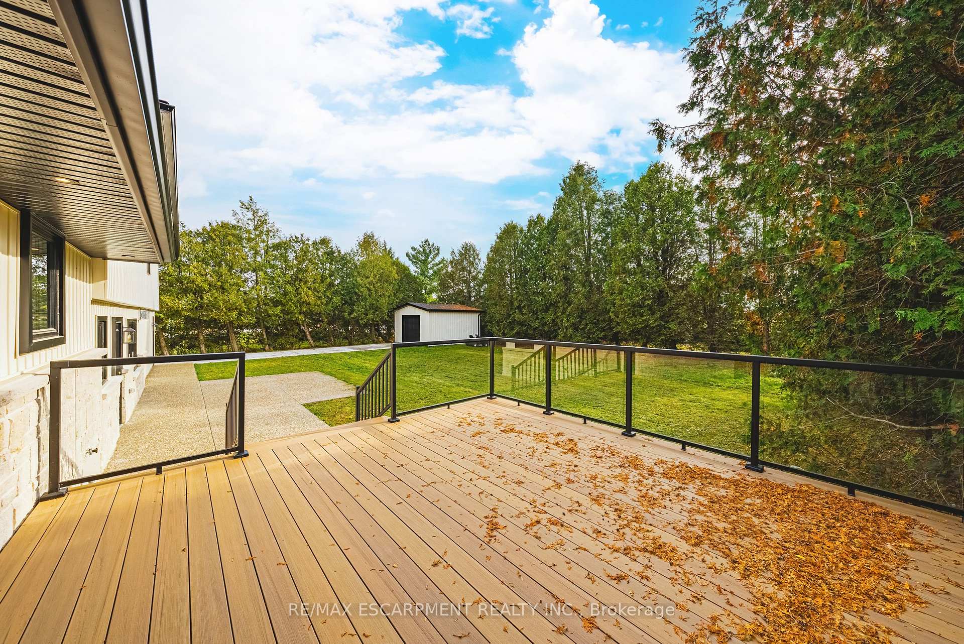 Photo 33 of 3111 Cemetery Road, Hamilton, Rural Glanbrook — HOMEH