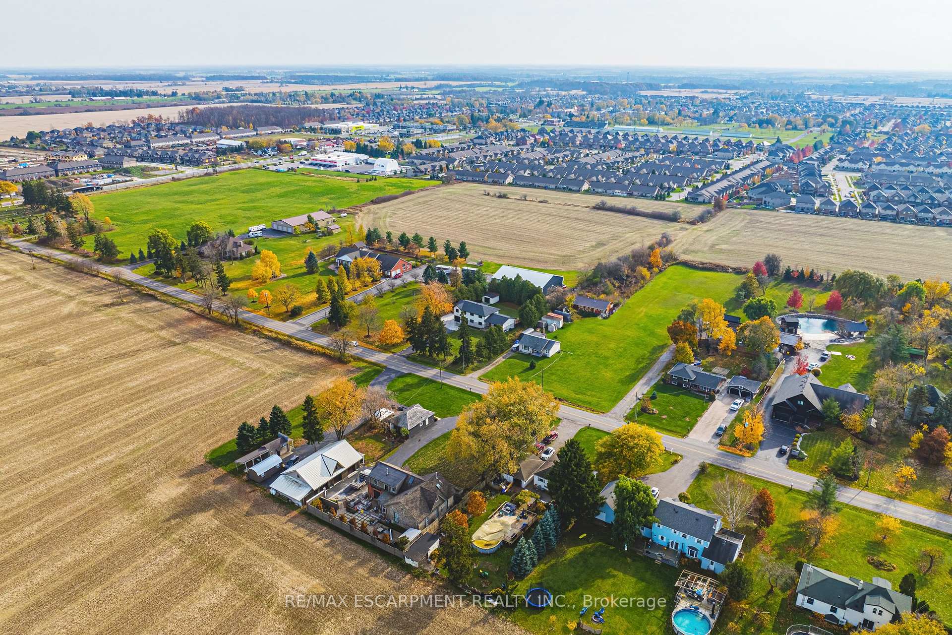 Photo 38 of 3111 Cemetery Road, Hamilton, Rural Glanbrook — HOMEH