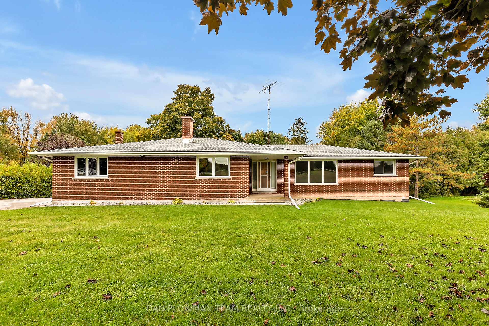 Photo 1 of 4880 Liberty Street N, Clarington, Rural Clarington — HOMEH
