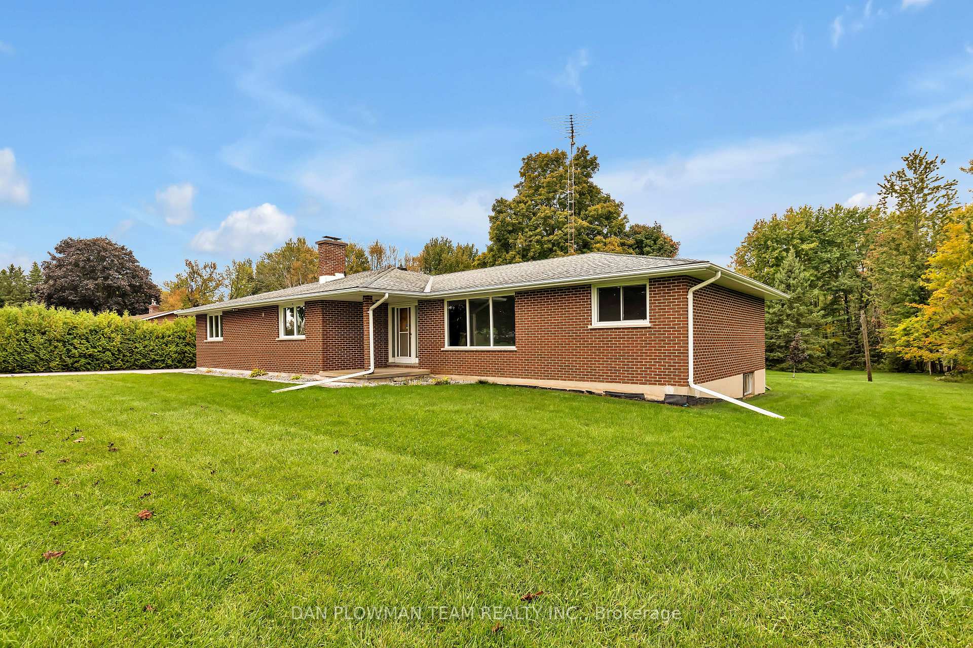 Photo 20 of 4880 Liberty Street N, Clarington, Rural Clarington — HOMEH