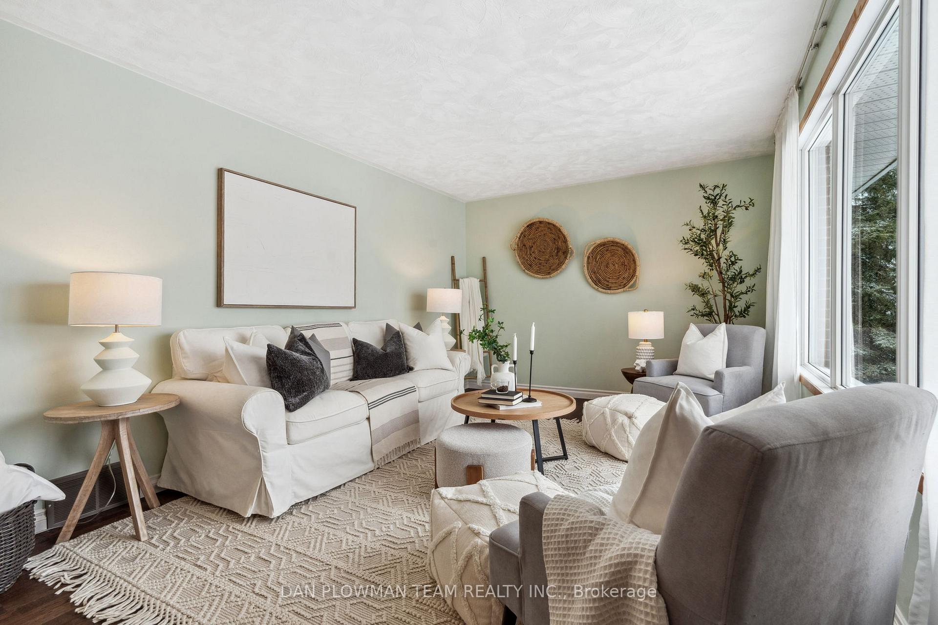 Photo 3 of 4880 Liberty Street N, Clarington, Rural Clarington — HOMEH