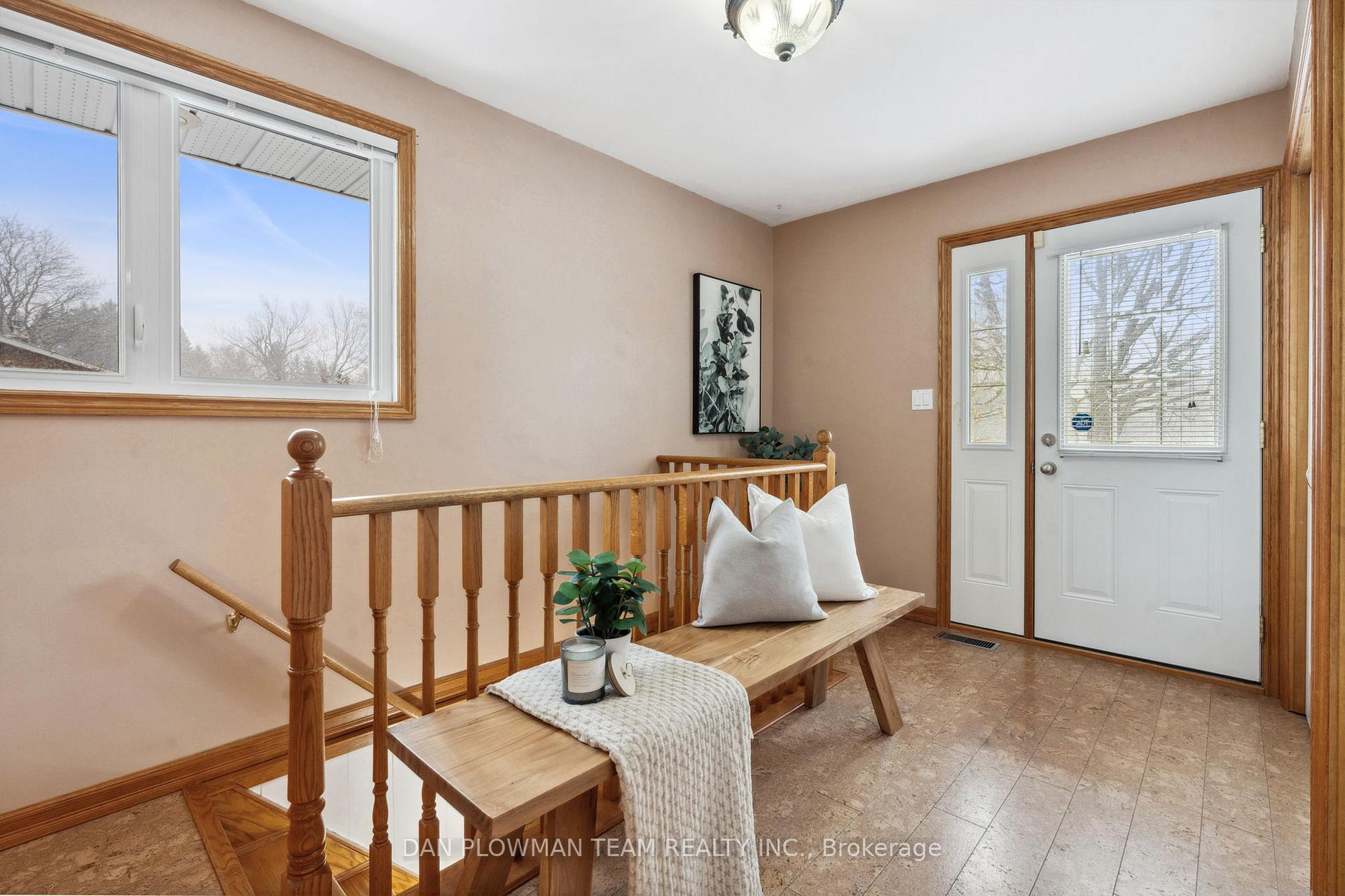 Photo 6 of 4880 Liberty Street N, Clarington, Rural Clarington — HOMEH