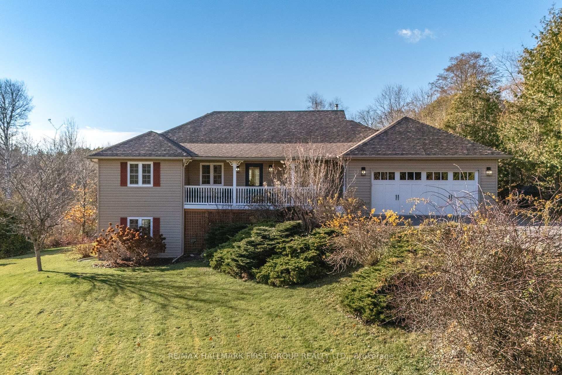 Front of 2084 Ron Harnden Road